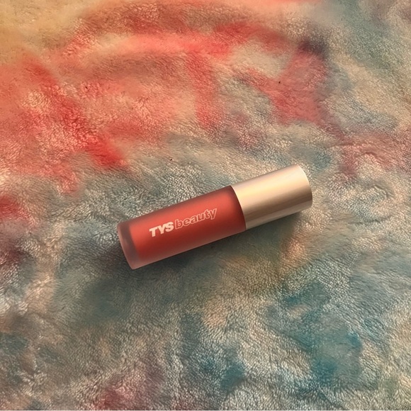 TYS Cheek Treat Liquid Blush NEW - Picture 8 of 11